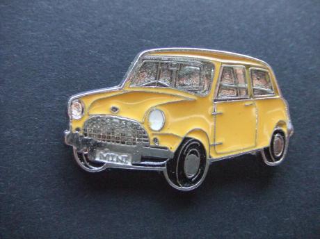 Austin Mini Cooper geel